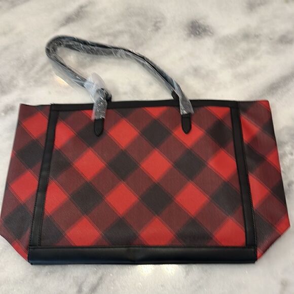 Victoria’s Secret 🔥 Red and Black Plaid Tote Brand New in Original Packing - Picture 4 of 5